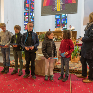 Abendmahlfeier für Kinder / Foto Haijes Am Nachmittag des Gründonnerstags fand eine Abendmahlfeier für Kinder in der Pfarrkirche statt.