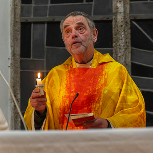 Osternacht 2024 / Foto Haijes Auferstehungsfeier 2024 in der Pfarre Kirchorf/Krems