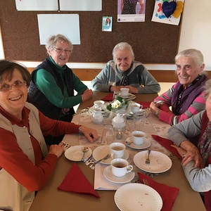 Seniorengottesdienst mit anschließenden Kaffee und Kuchen 