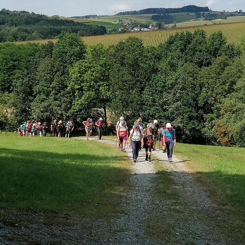 Frauen-Kraftweg
