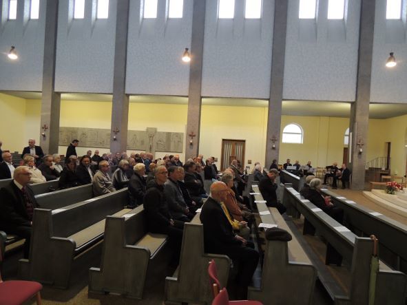 in der Pfarrkirche Wels-Hl. Familie, Vogelweide.